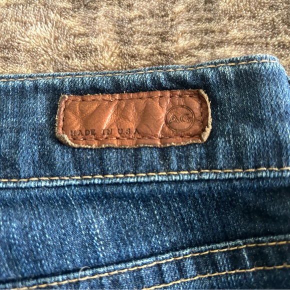AG Tomboy crop size 25 regular in perfect condition - Picture 2 of 6